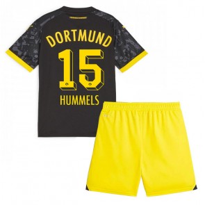 Borussia Dortmund Mats Hummels #15 Udebanesæt Børn 2023-24 Kort ærmer (+ korte bukser)